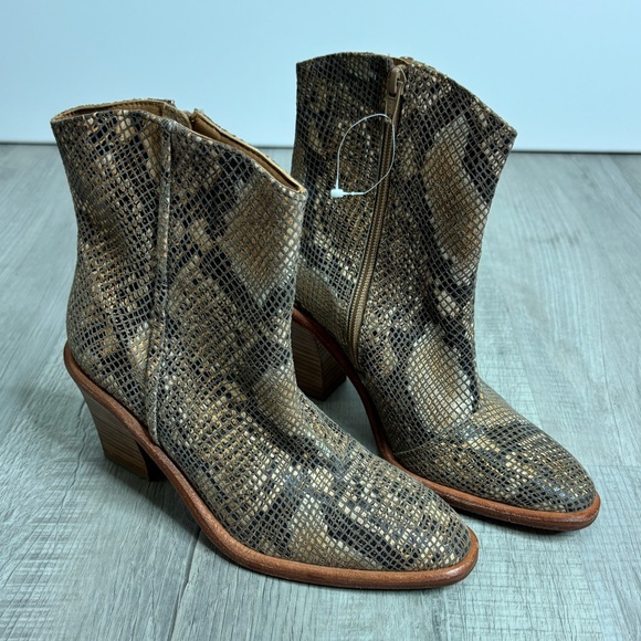 Free People Shoes - Free People Snake print Barclay Ankle Boot Brown Combo Size 37